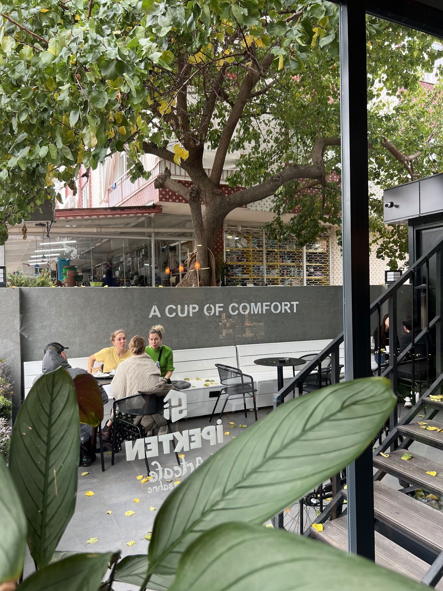 İpekten Art Cafe Sahne