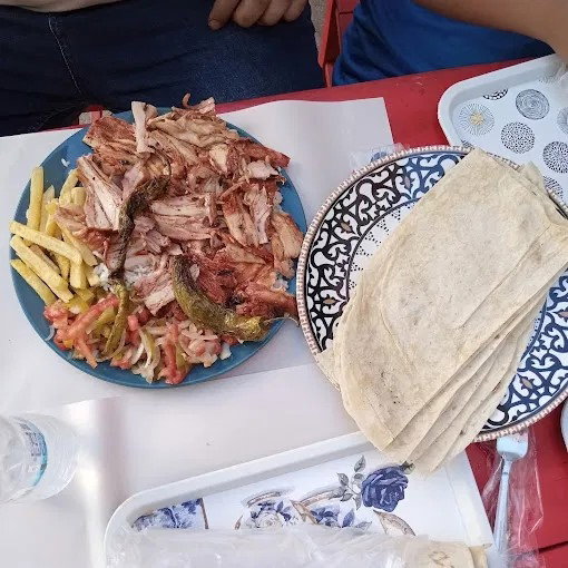 Narçiçeği Döner