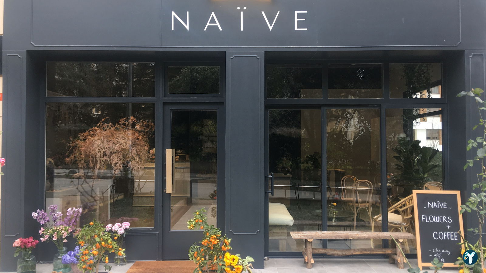 Naïve