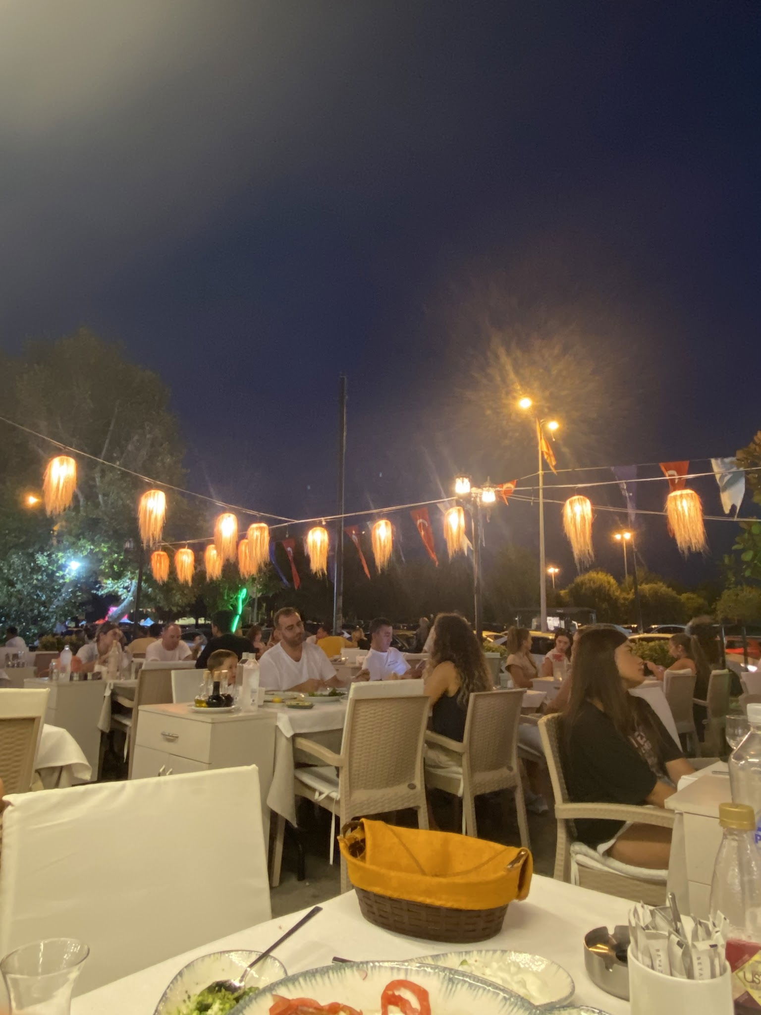 İstiridye Tuzla Balık Restaurant