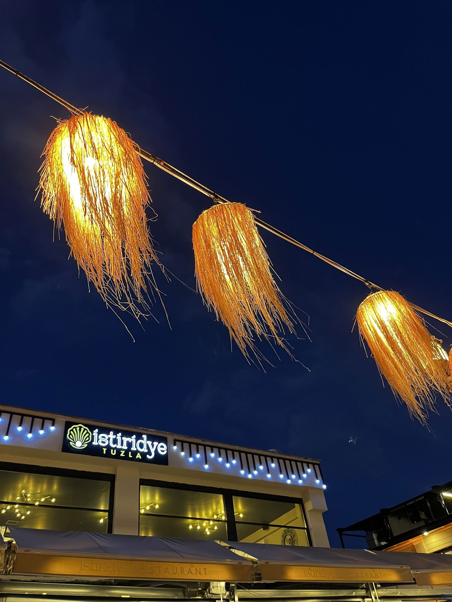 İstiridye Tuzla Balık Restaurant