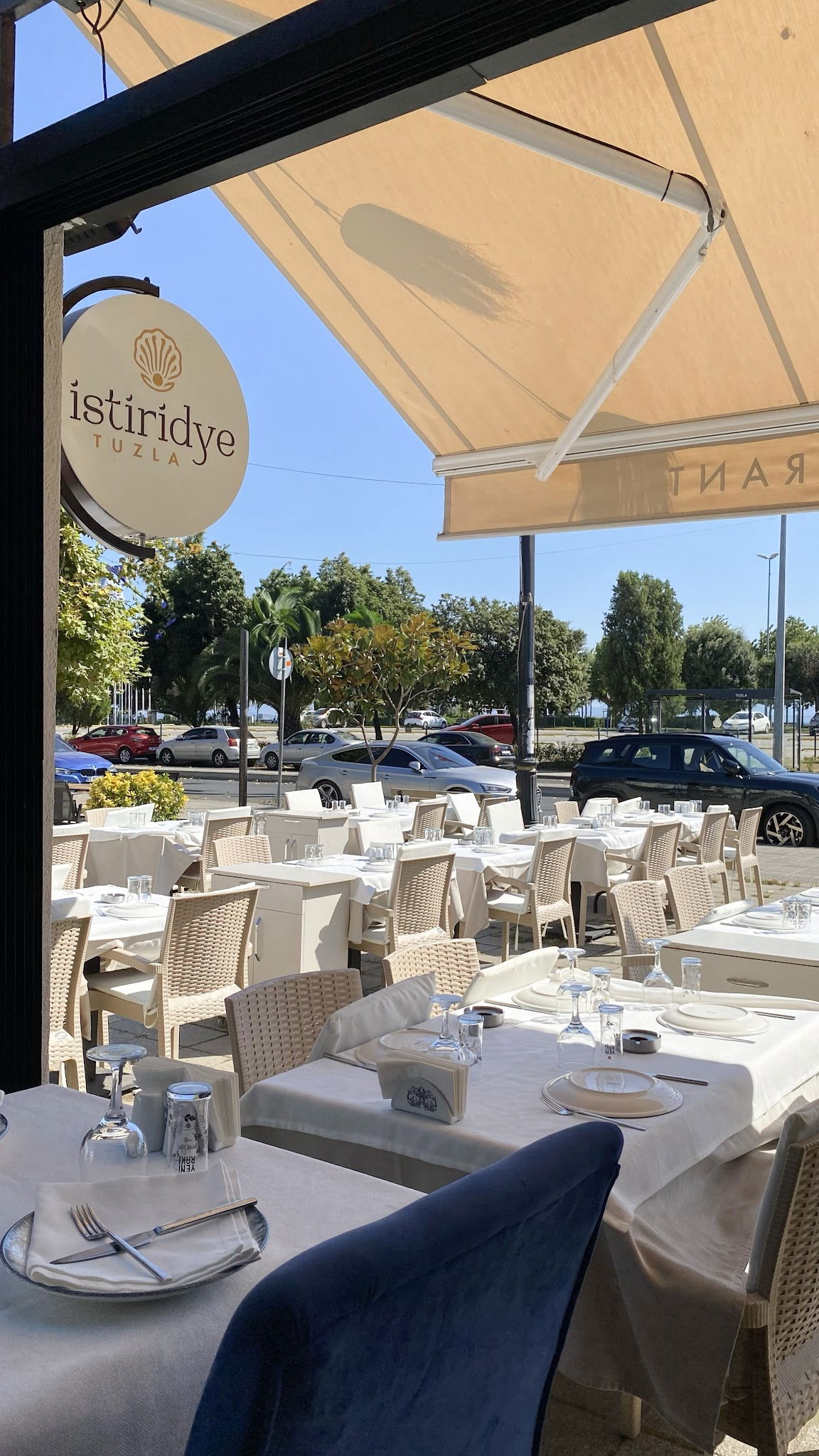 İstiridye Tuzla Balık Restaurant