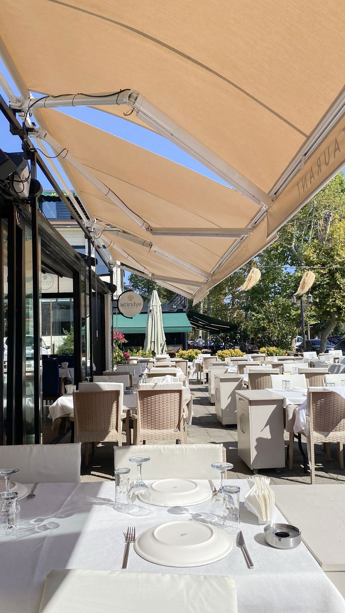 İstiridye Tuzla Balık Restaurant