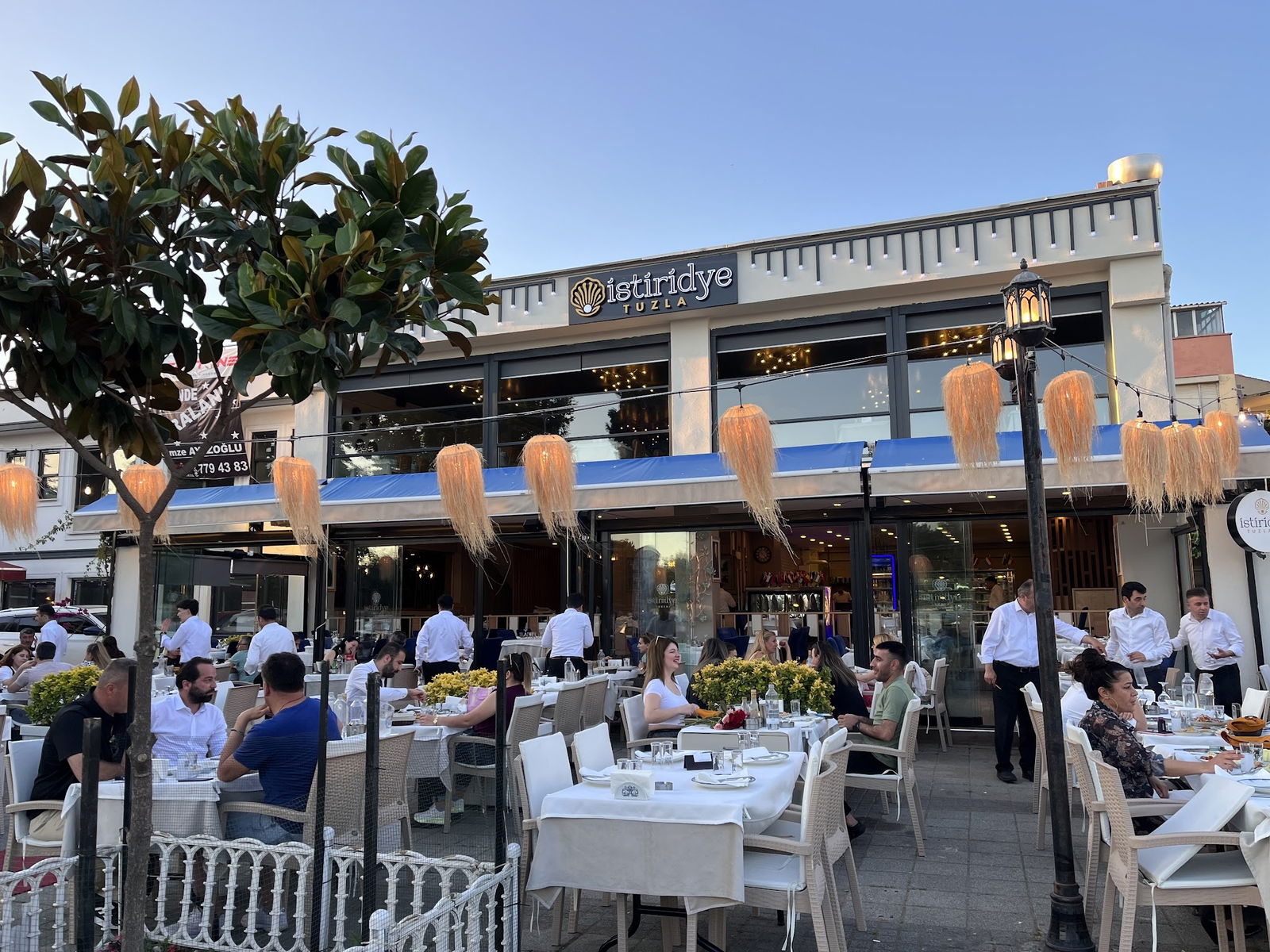 İstiridye Tuzla Balık Restaurant
