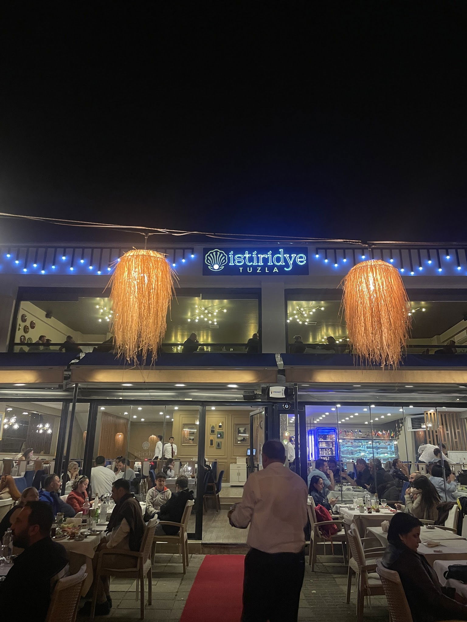 İstiridye Tuzla Balık Restaurant