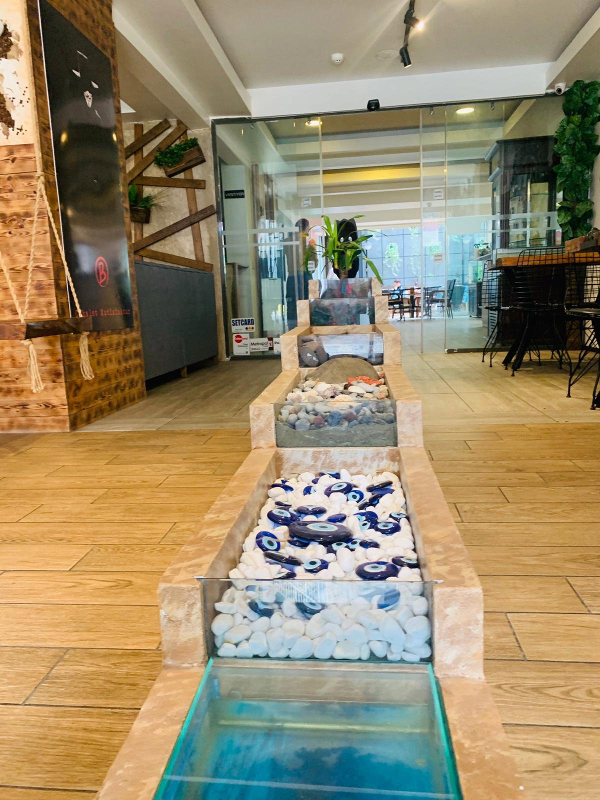 Orange Cafe Lounge & Restaurant