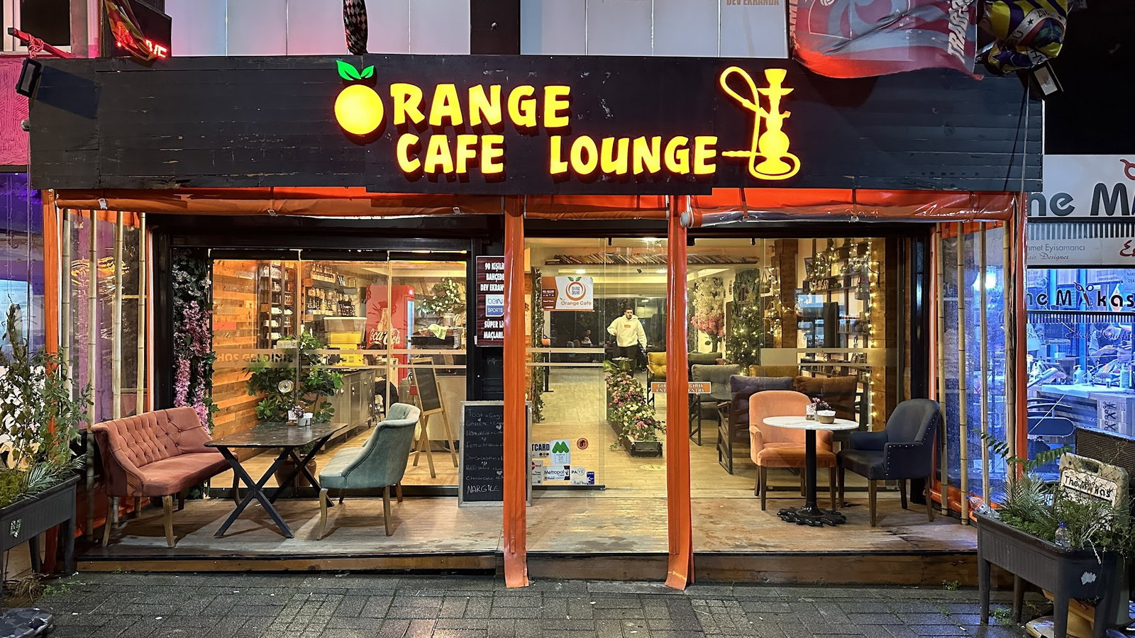 Orange Cafe Lounge & Restaurant