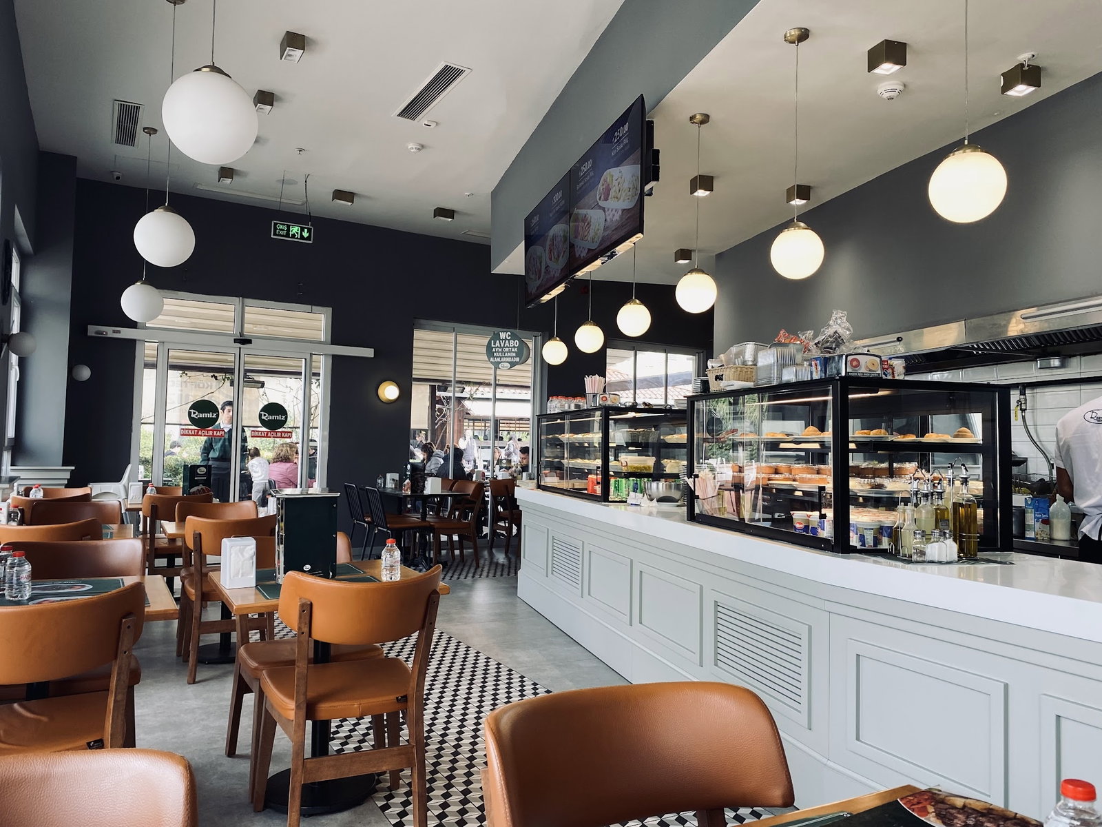 Köfteci Ramiz Gaziemir Şubesi