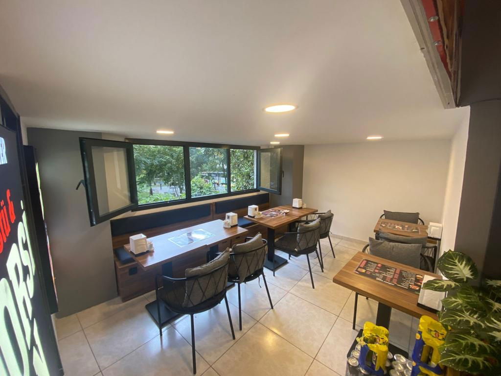 Academy Döner Ümraniye