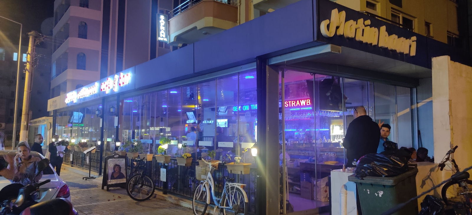 Moods Restaurant & Bar