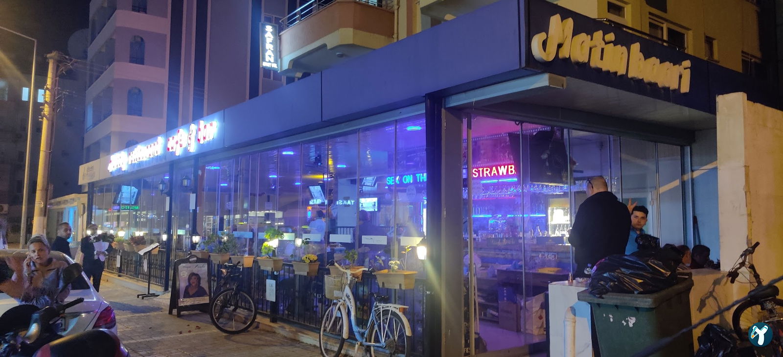 Moods Restaurant & Bar