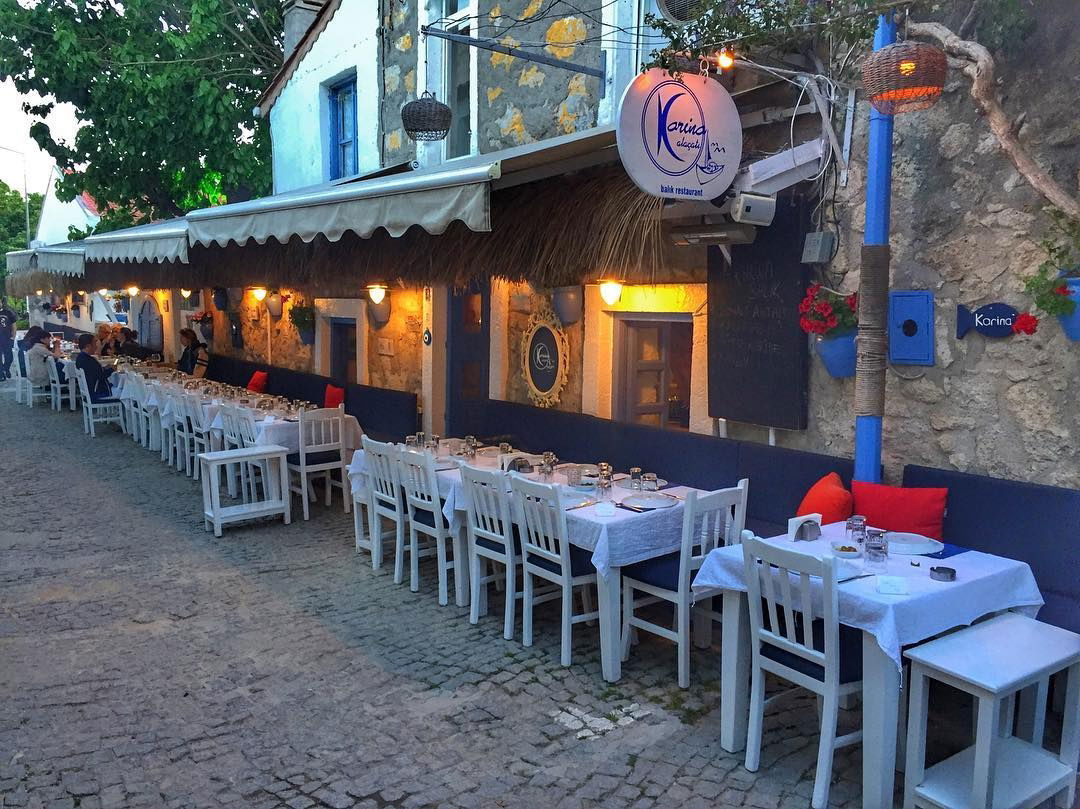Karina Restaurant Alaçatı
