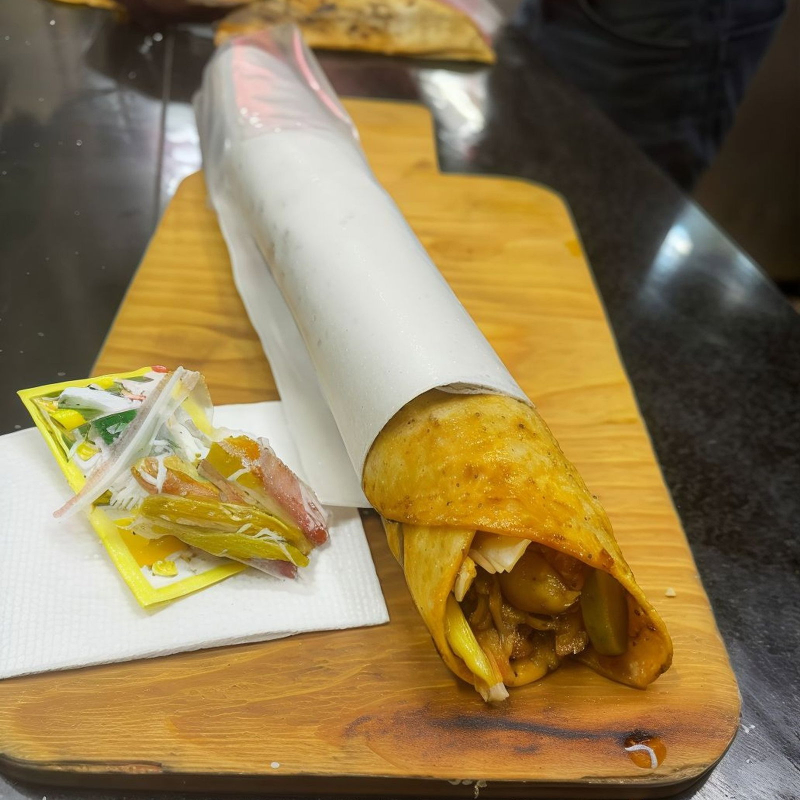 Yasemin Barbeque Soslu Mega Tavuk Döner