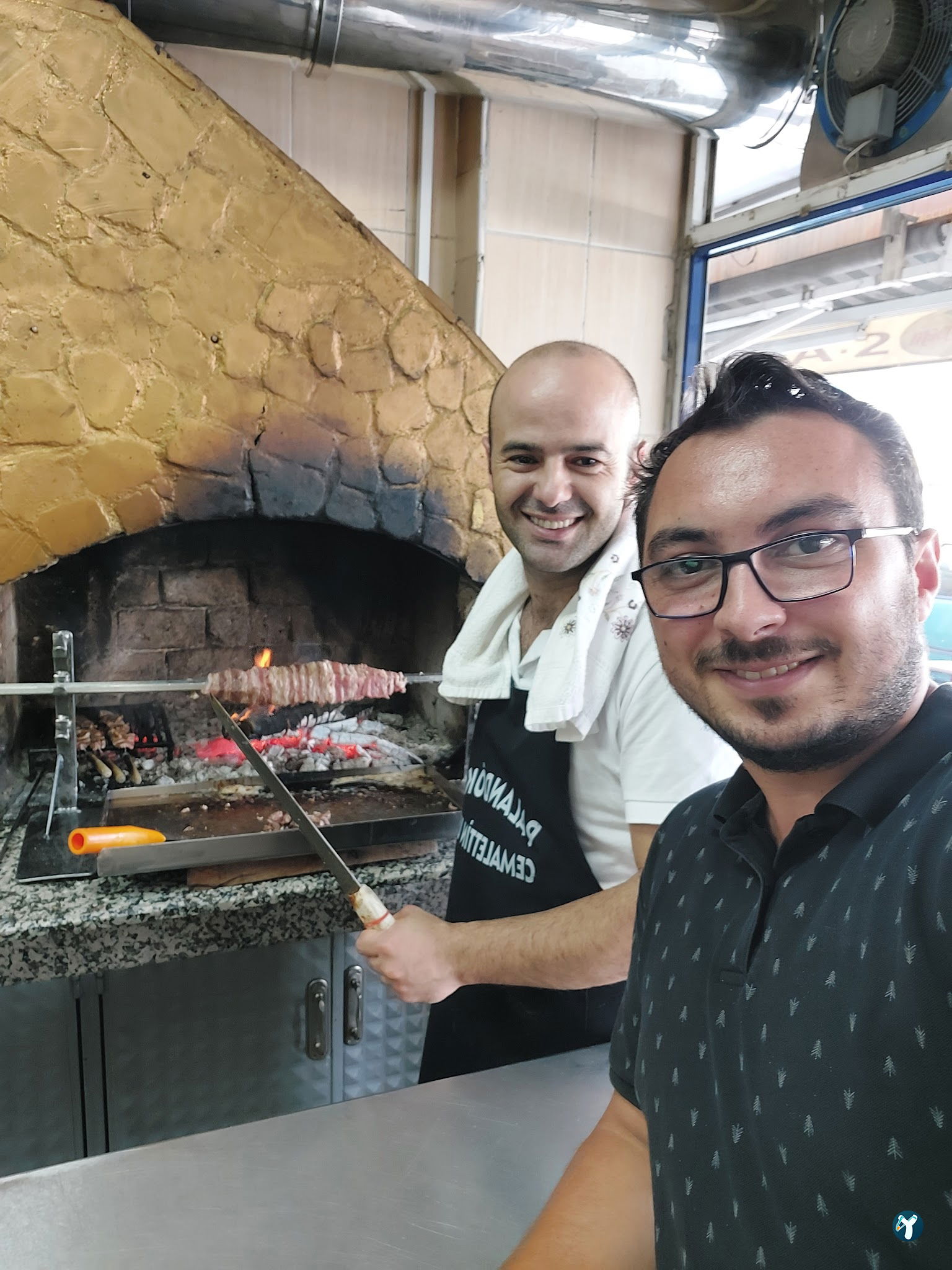 Palandöken Cağ Kebabi Cemaletti̇n Usta (Eski̇ Otogar)