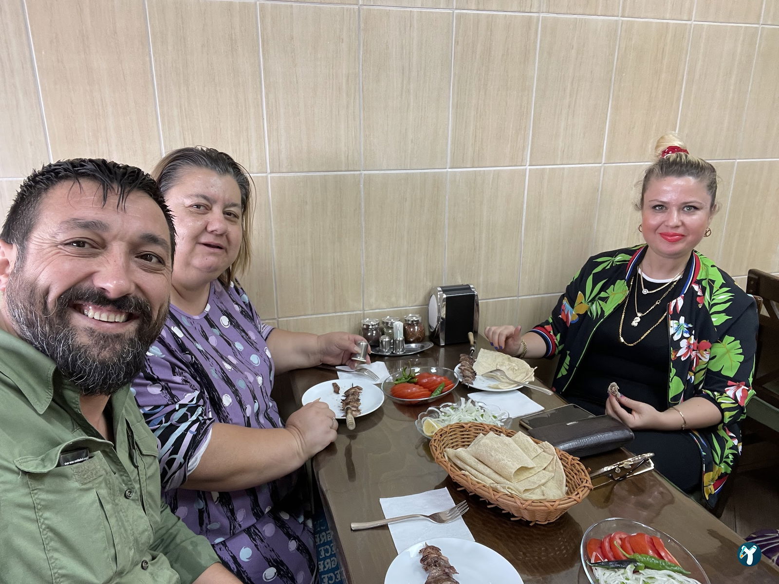 Palandöken Cağ Kebabi Cemaletti̇n Usta (Eski̇ Otogar)