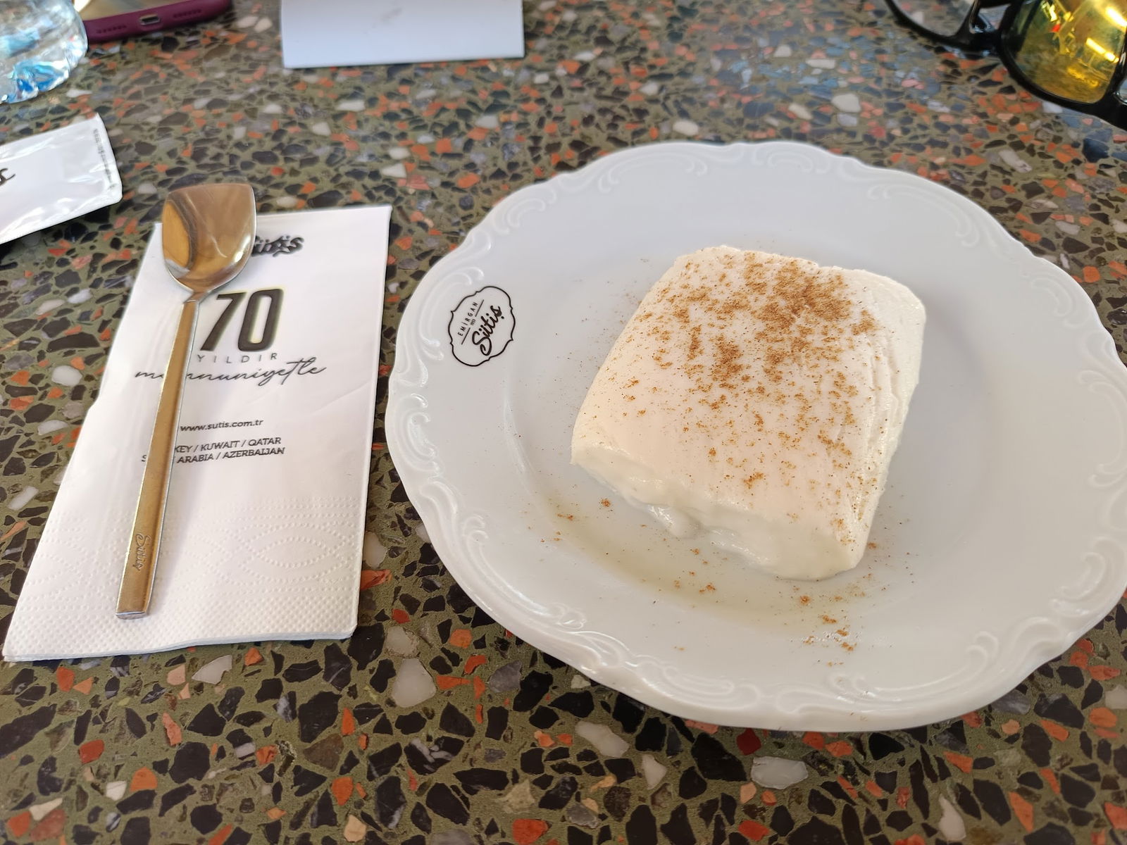 Emirgan Sütiş Çengelköy