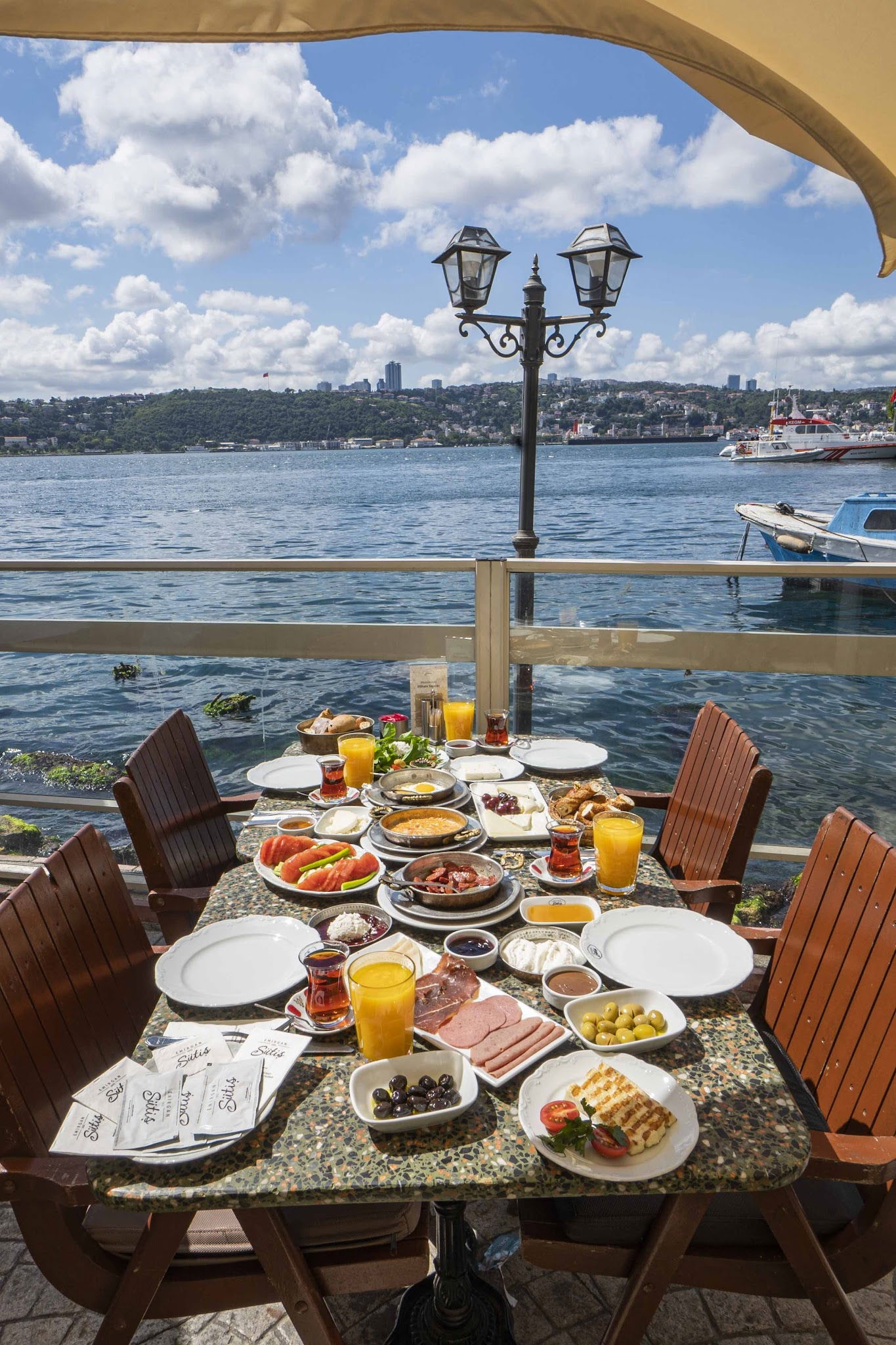 Emirgan Sütiş Çengelköy