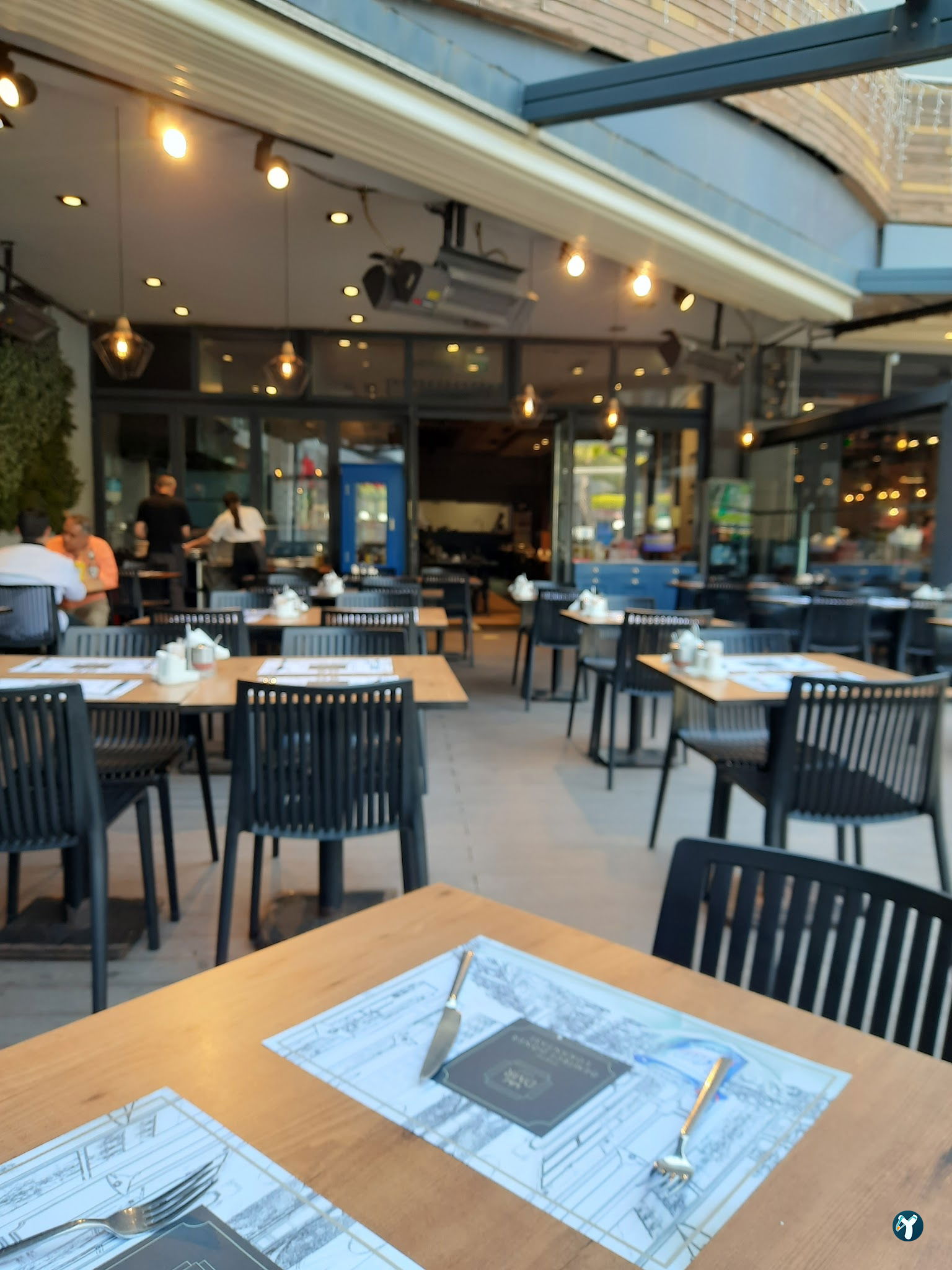 Tarihi Demirci Döner Lokantası Ataşehir Watergarden