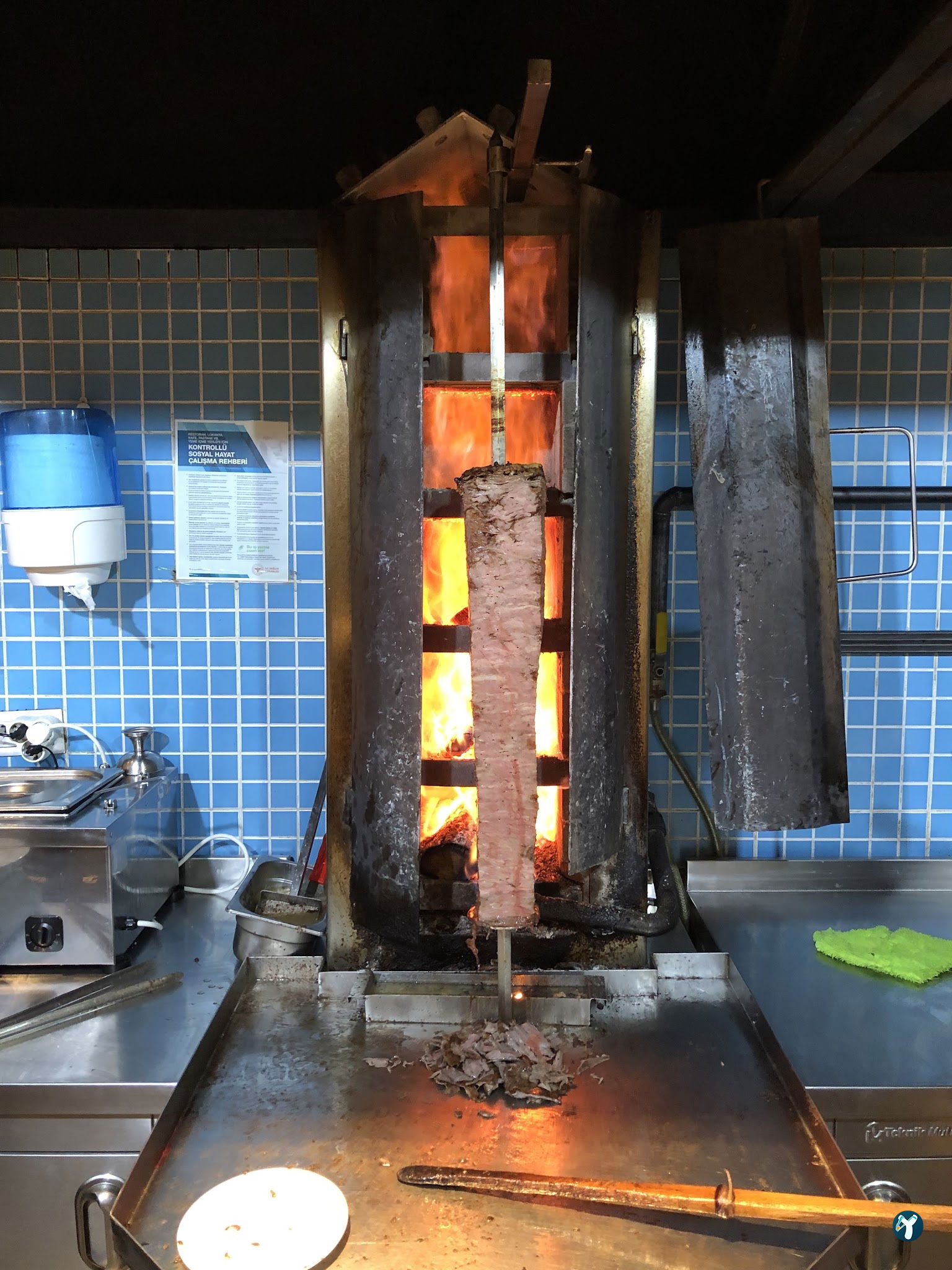 Tarihi Demirci Döner Lokantası Ataşehir Watergarden