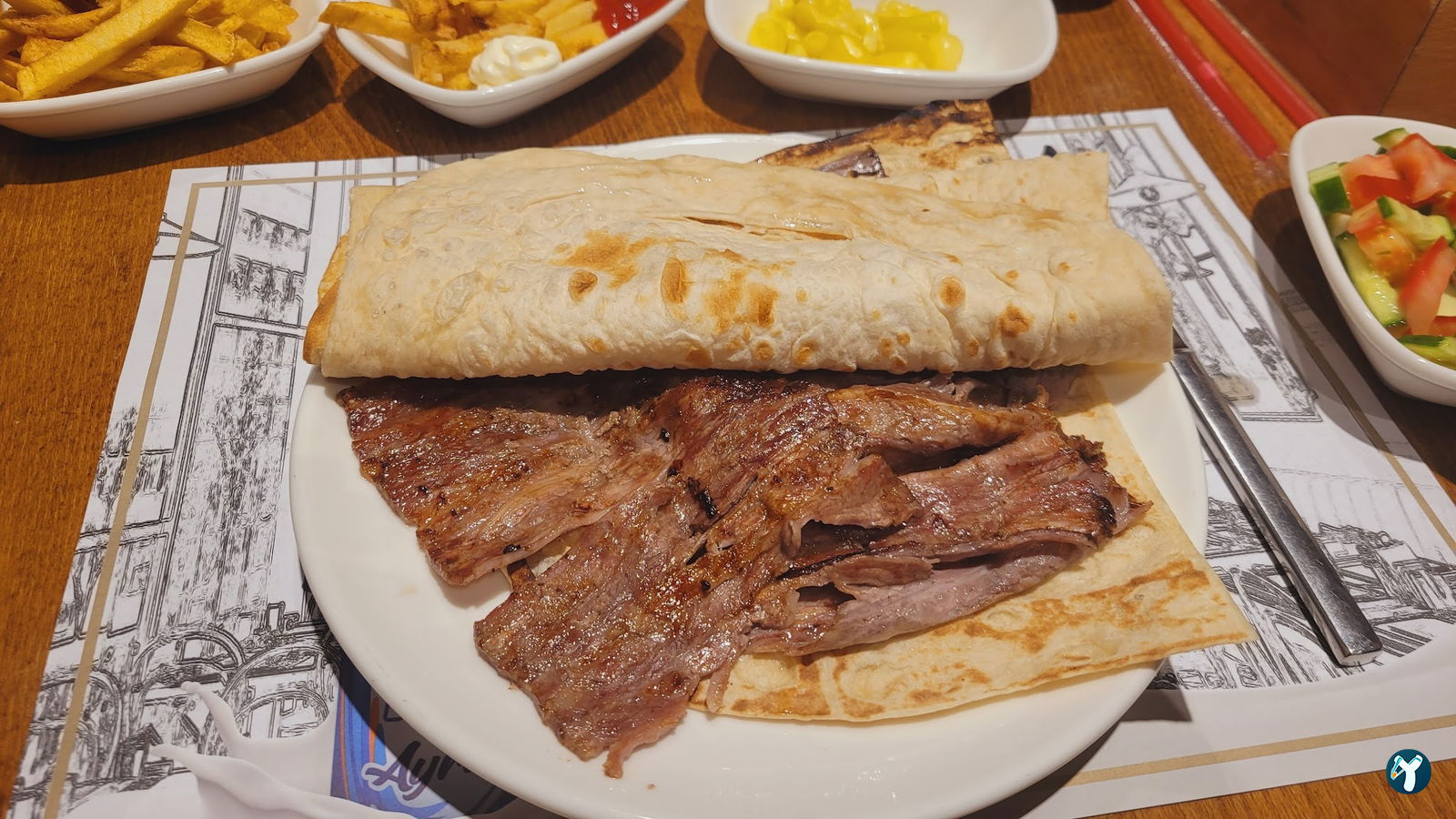 Tarihi Demirci Döner Lokantası Ataşehir Watergarden