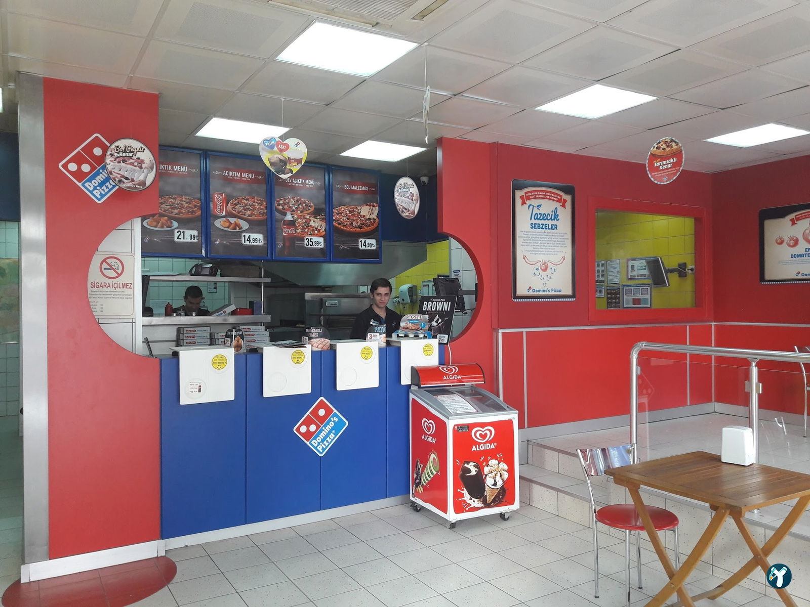 Domino'S Pizza