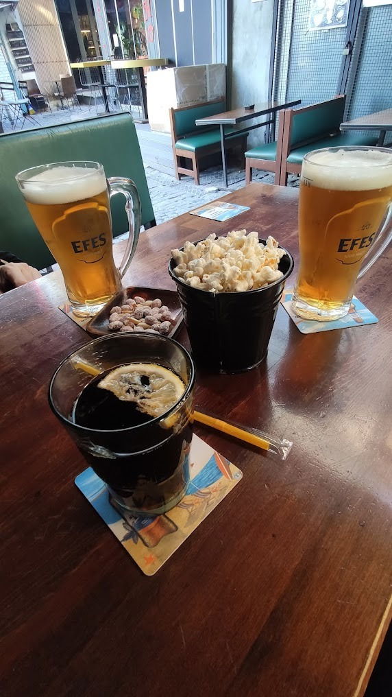 Lokkaa Irish Pub Beşiktaş