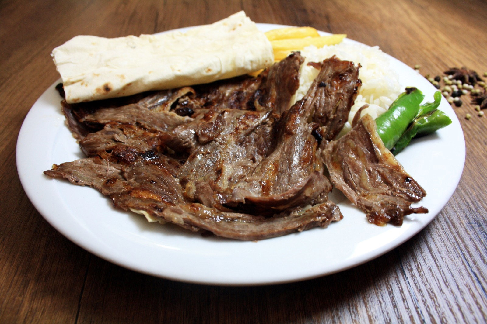 Has Bahçe Cafe & Restaurant