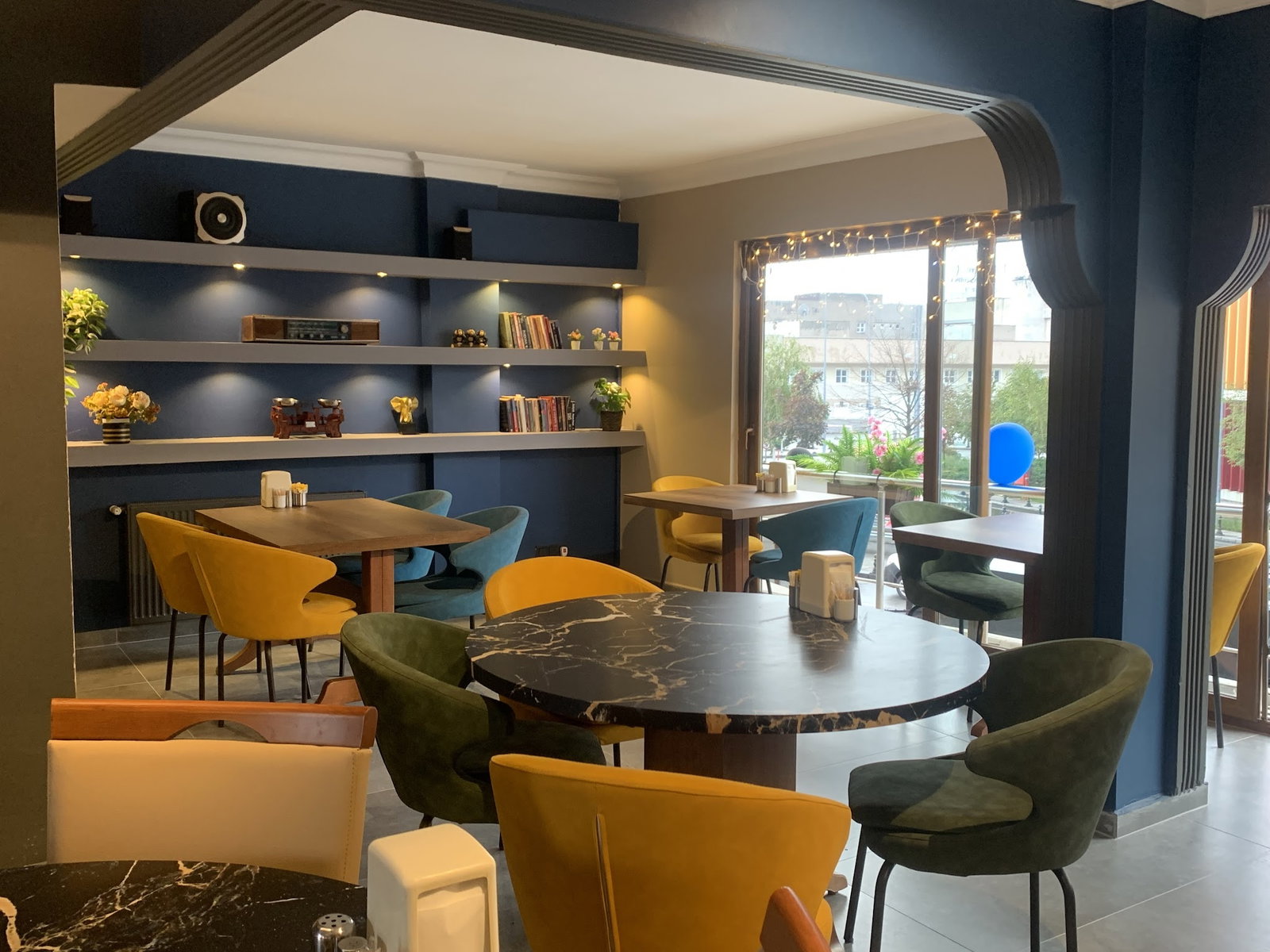 Has Bahçe Cafe & Restaurant