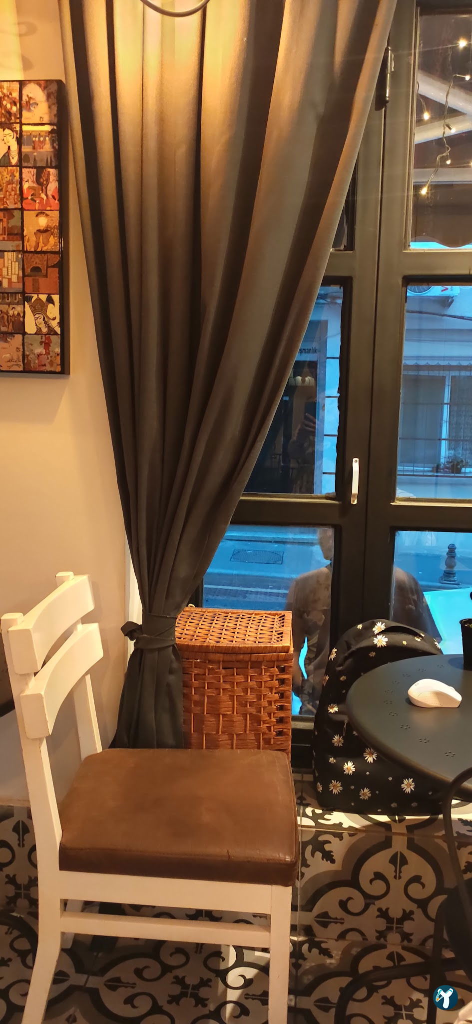 Istanbul Uygur Cafe