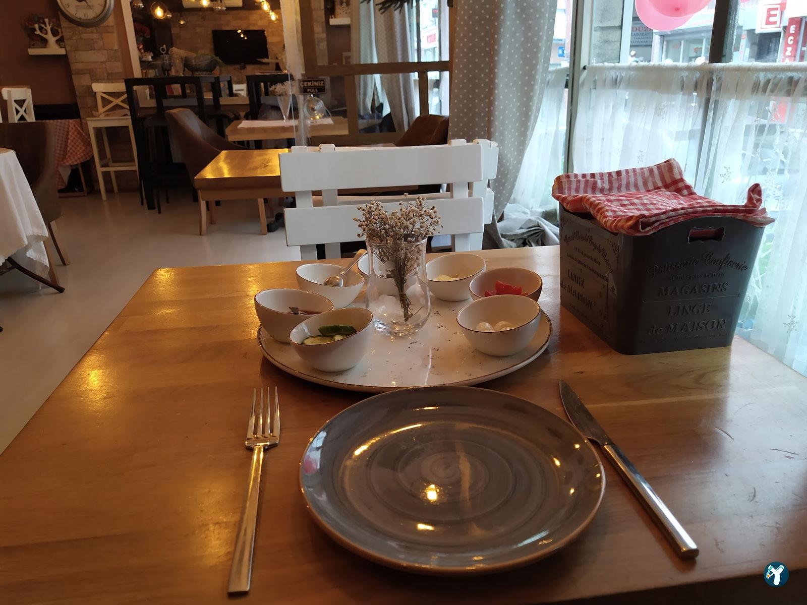 Istanbul Uygur Cafe