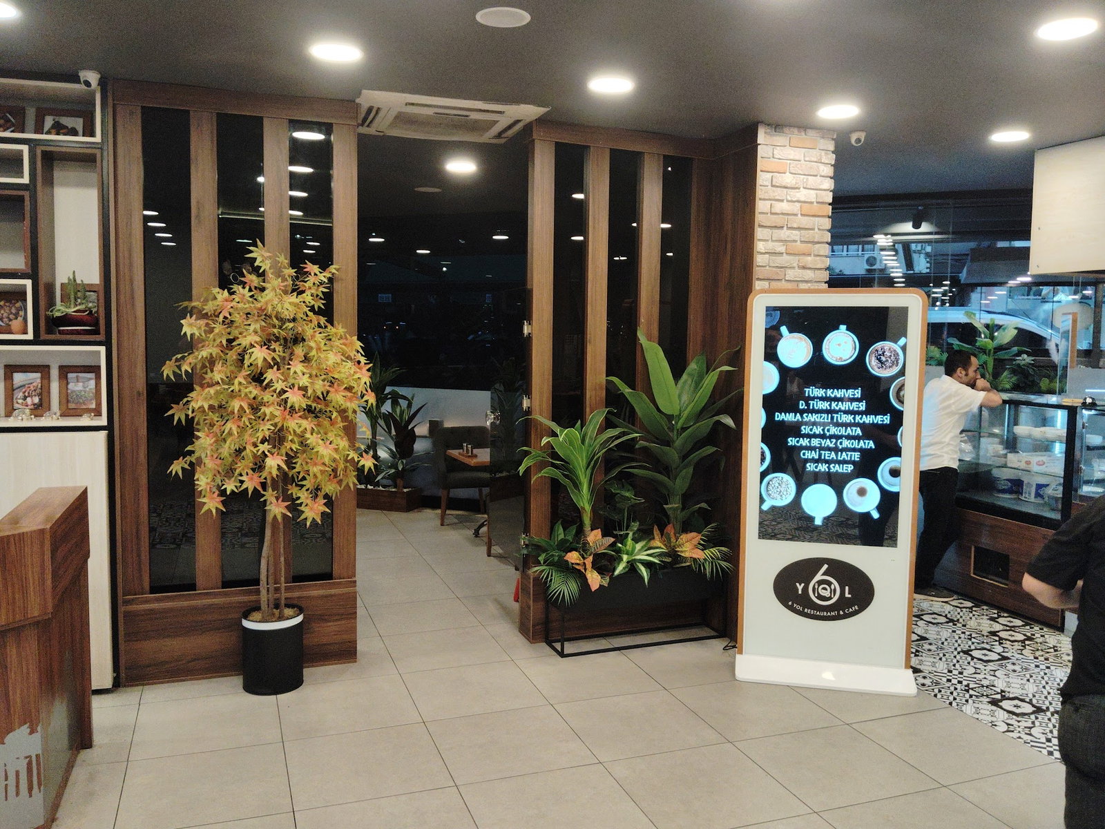 Altıyol Çorbacısı & Yöresel Yemekler