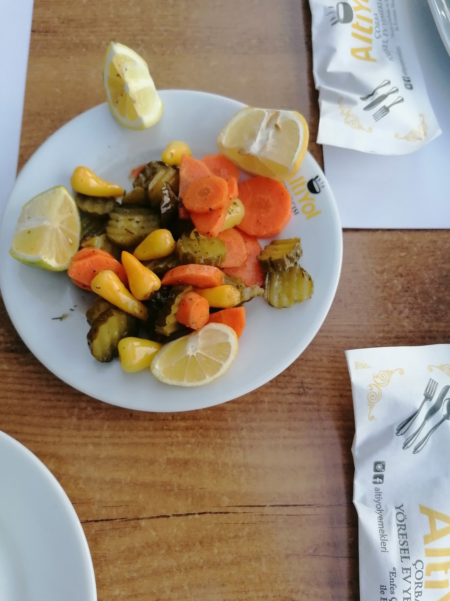 Altıyol Çorbacısı & Yöresel Yemekler