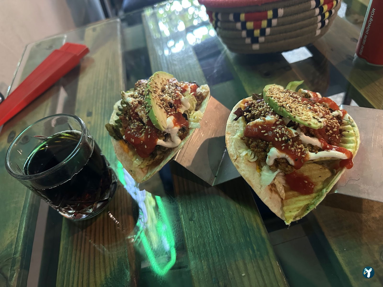 Taco & Tortilla