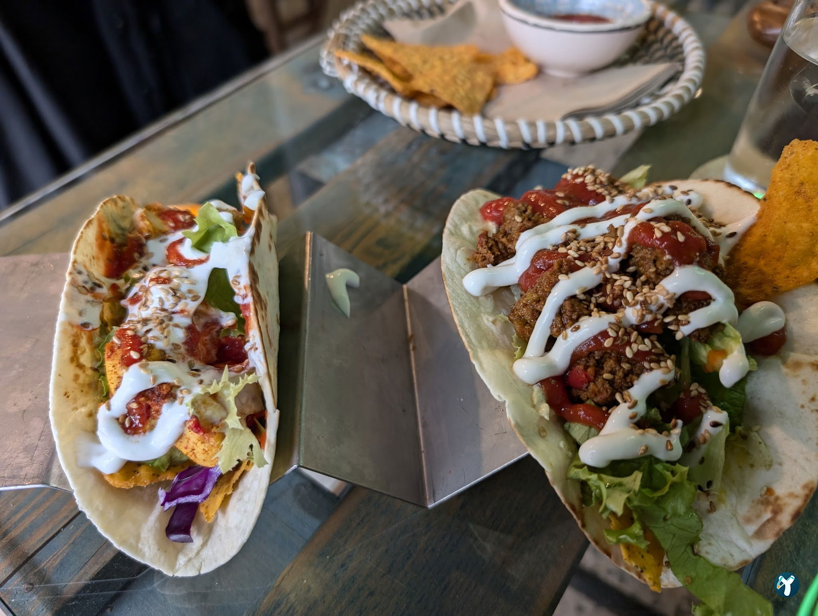 Taco & Tortilla