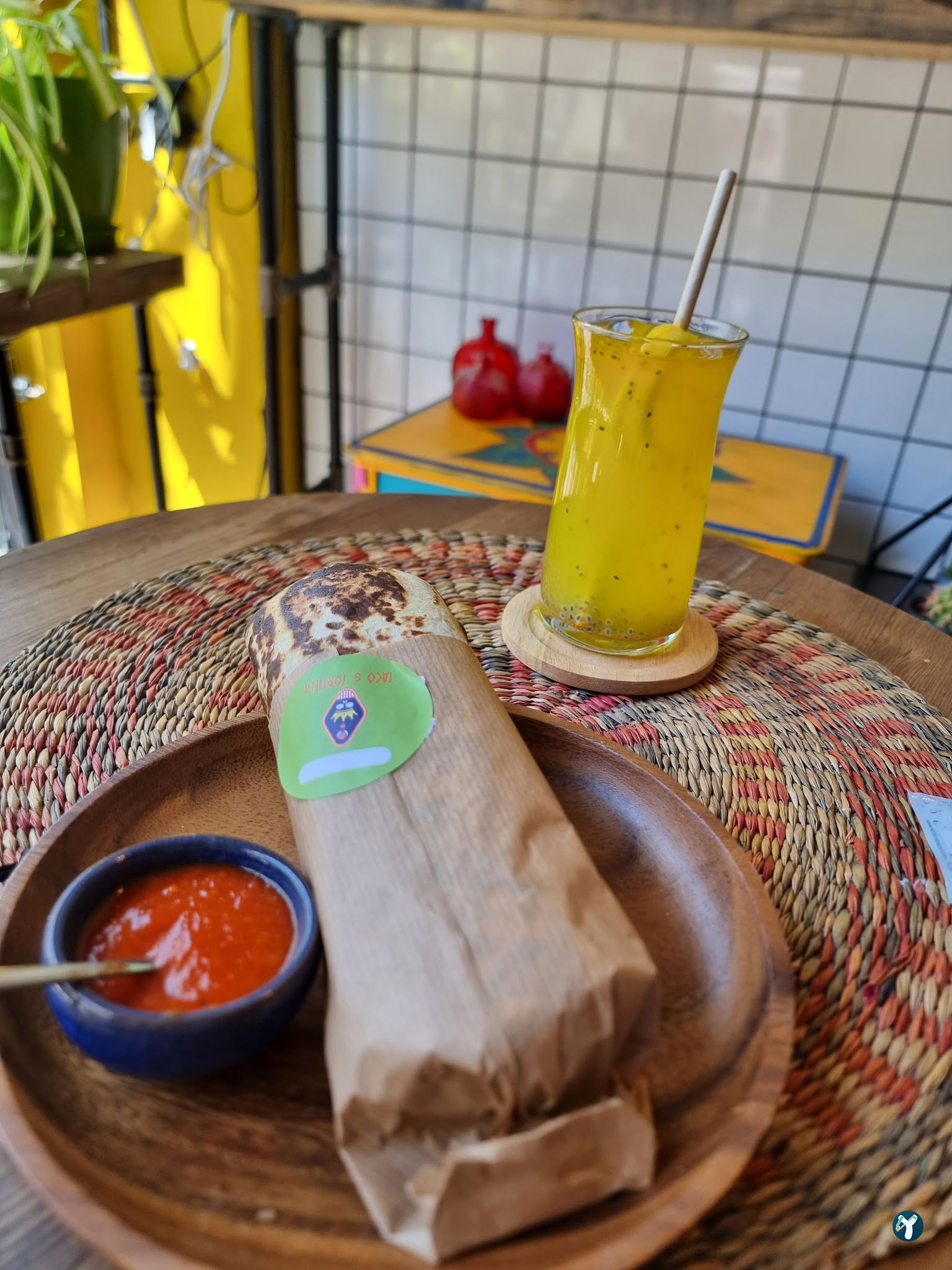 Taco & Tortilla