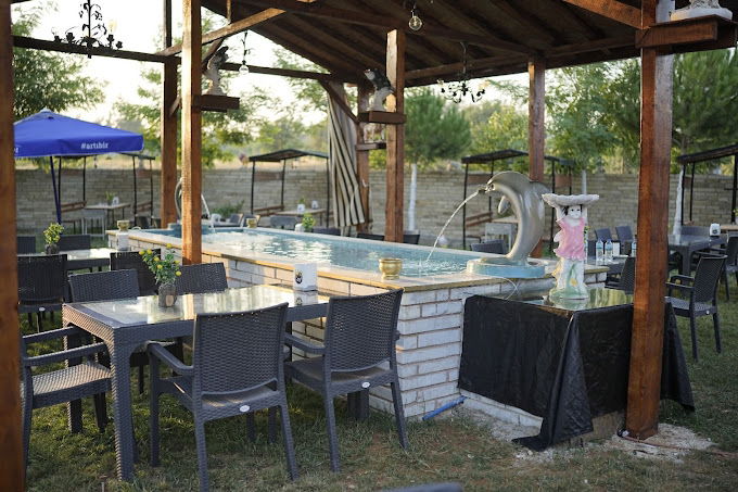 Mavi Köşk Saklı Bahçe