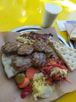 Oscar Burger & Köfte resimleri