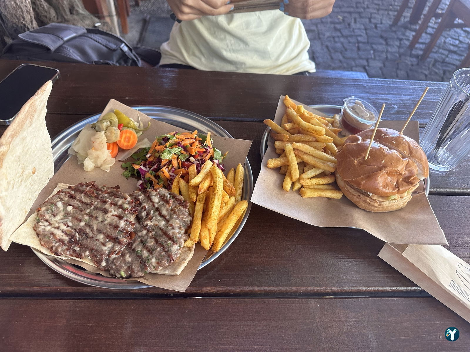 Oscar Burger & Köfte
