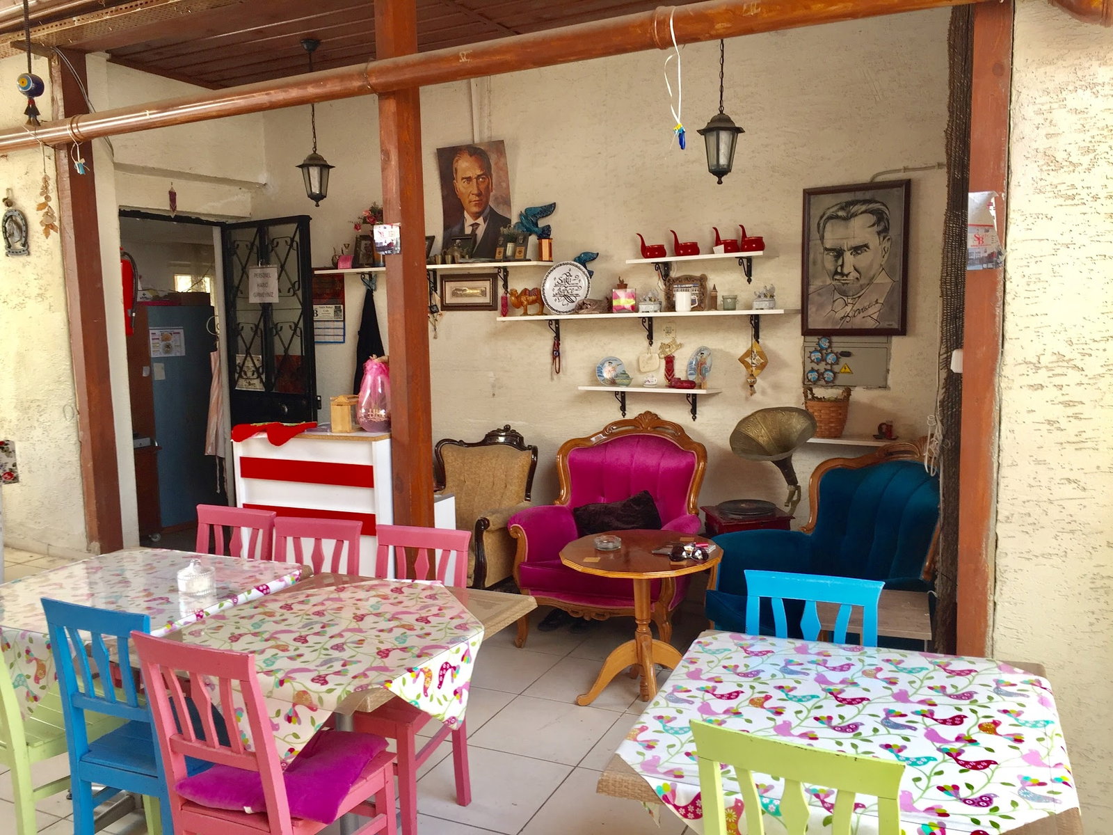 Saklı Bahçe Kırım Çibörek