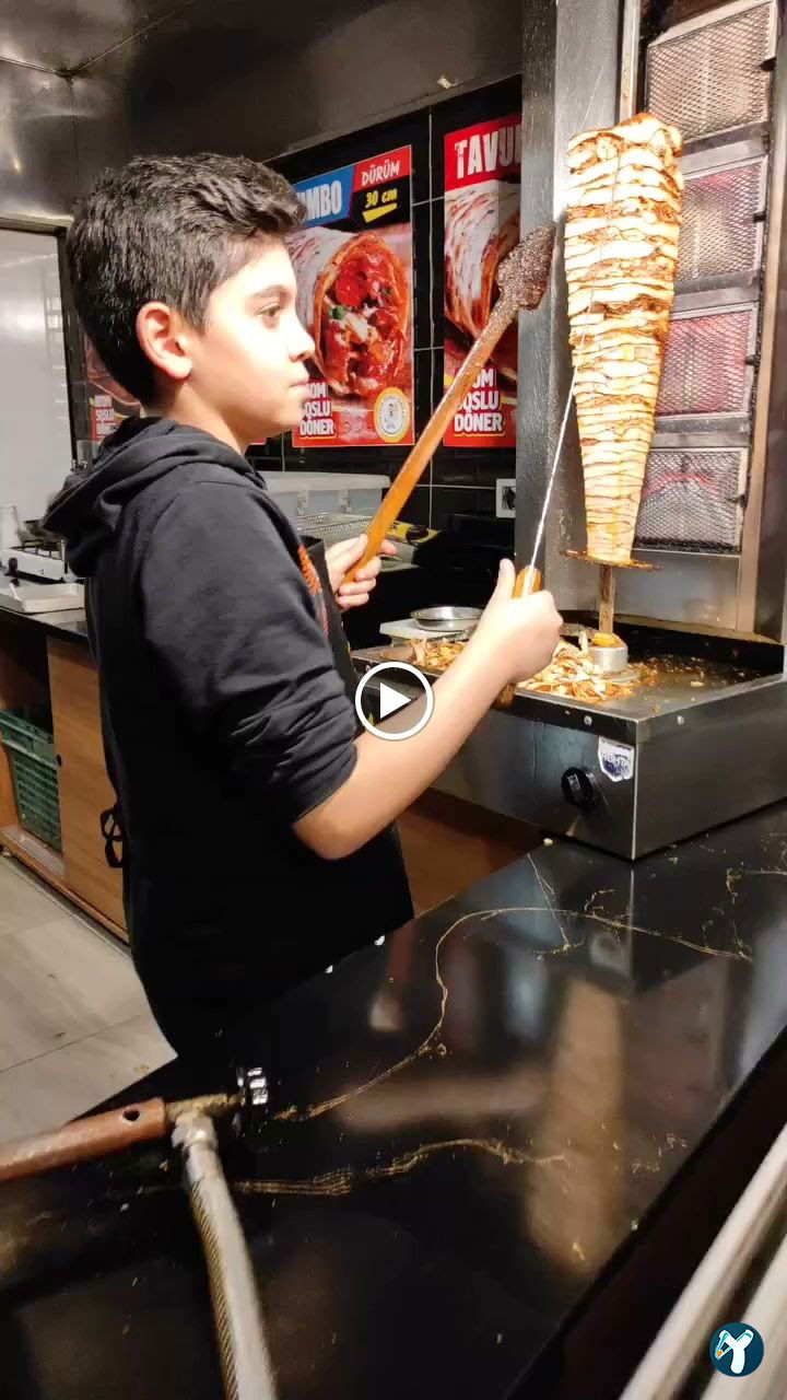 Atom Soslu Döner