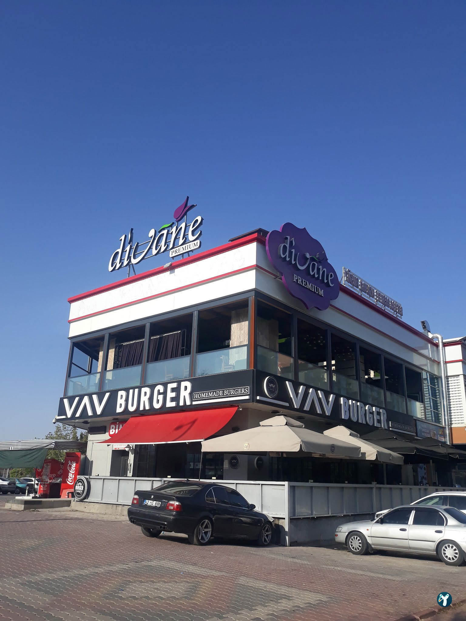 Divane Premium
