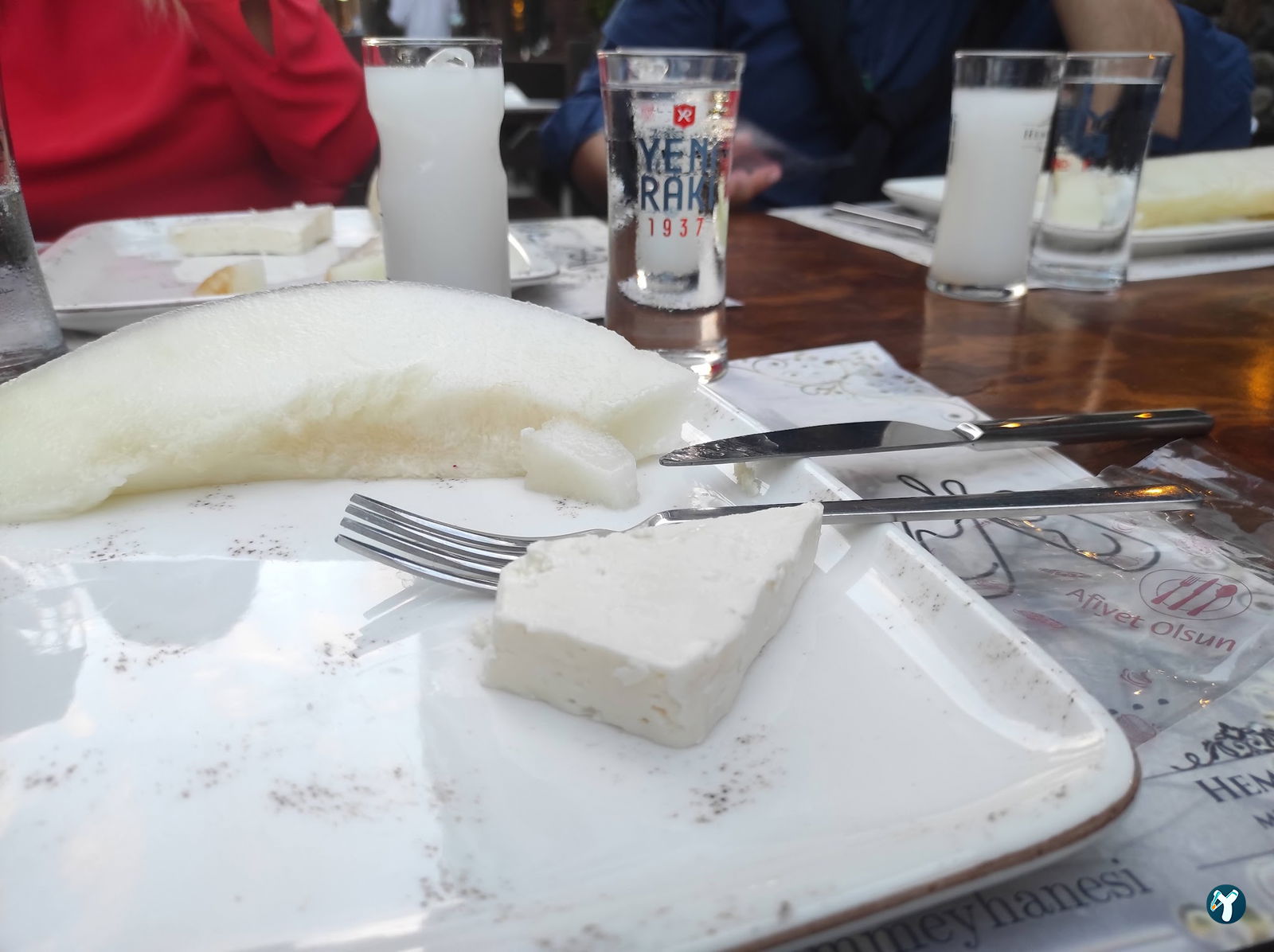 Hemdem Meyhanesi