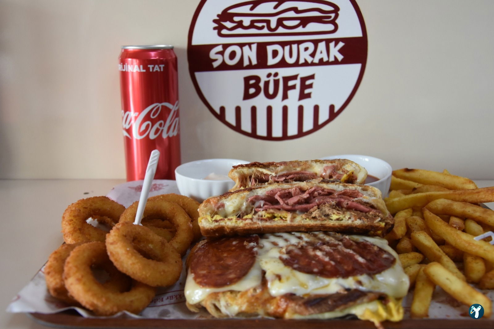 Son Durak Büfe~Şehrin En Iyi Tostçusu