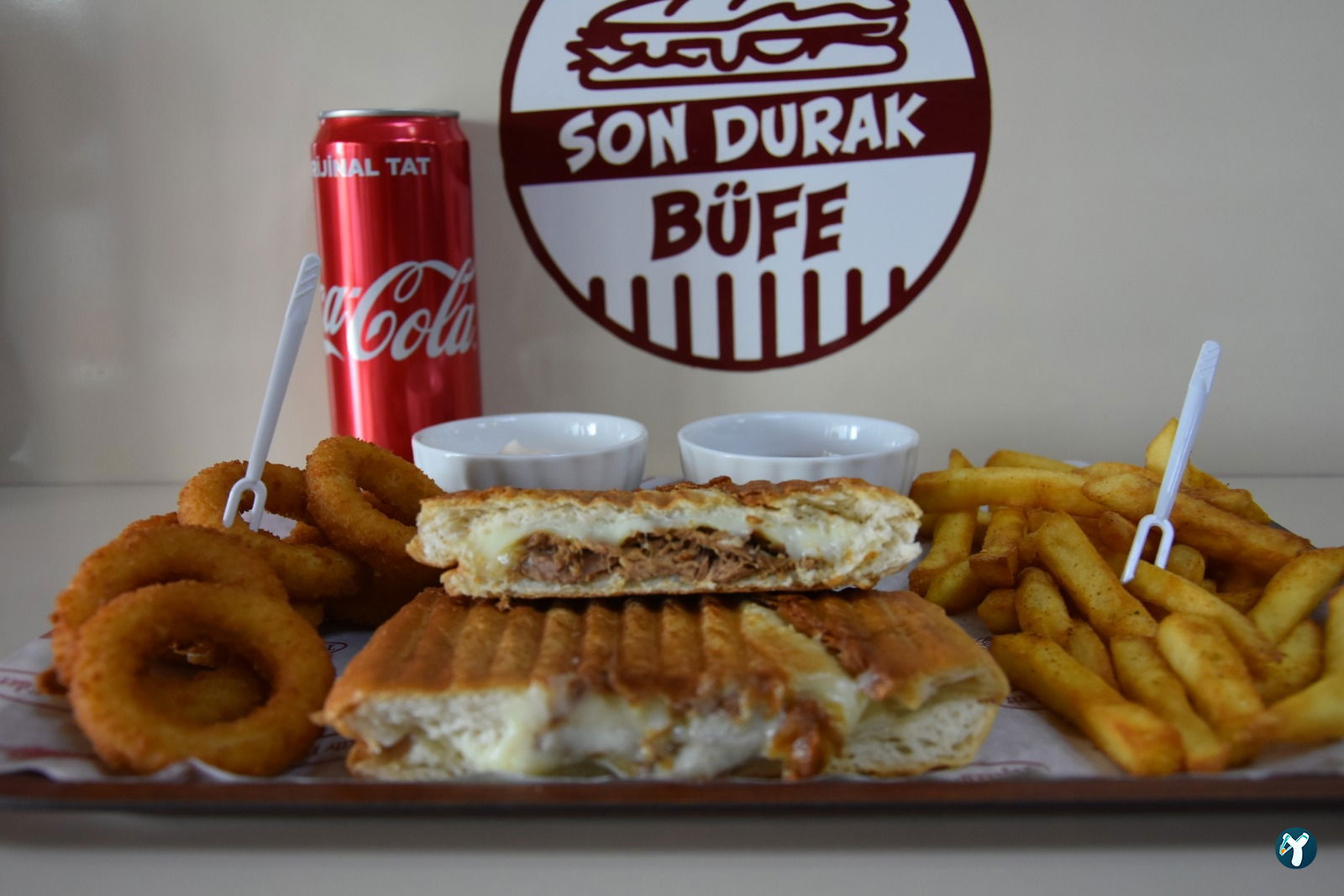 Son Durak Büfe~Şehrin En Iyi Tostçusu