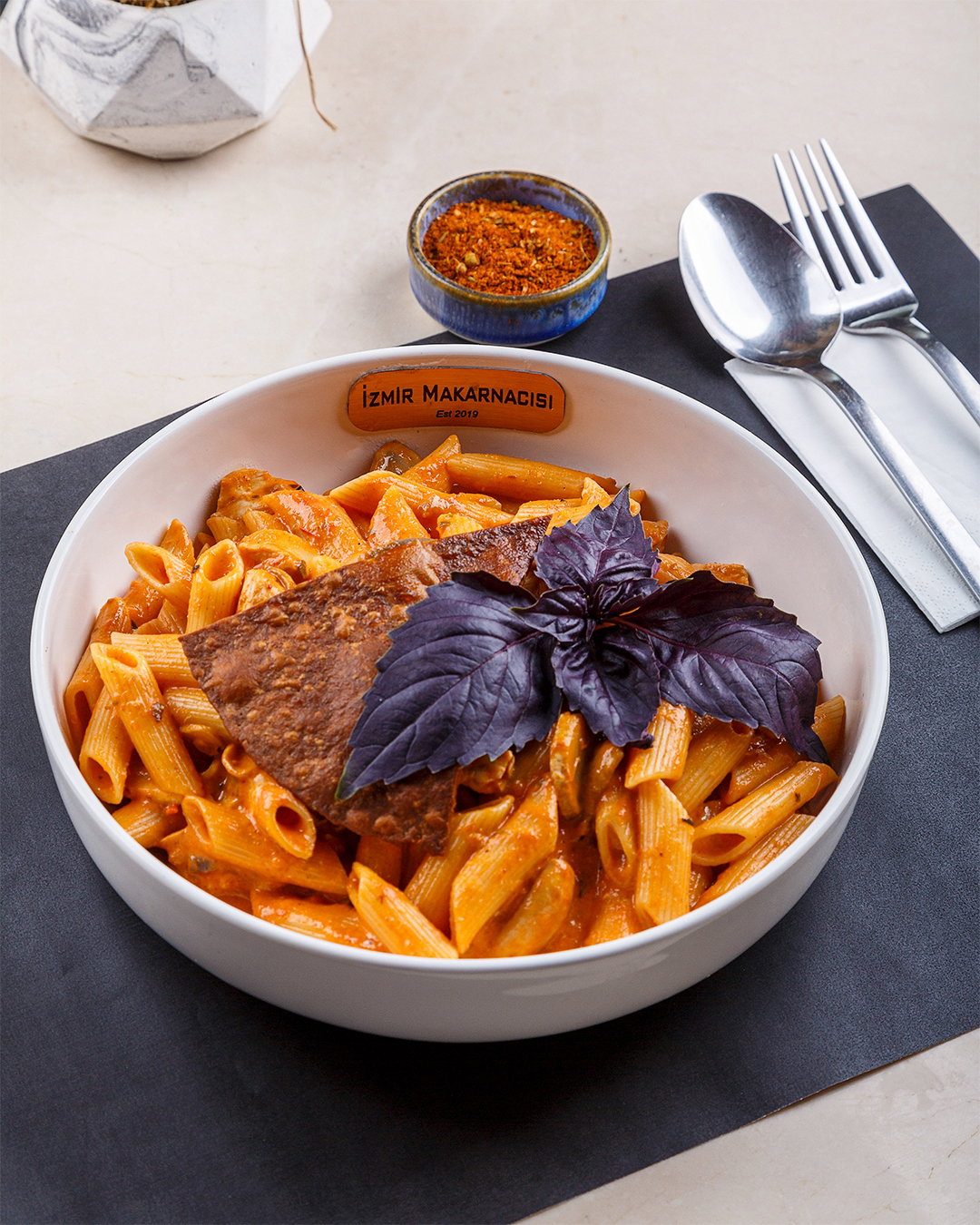 İzmir Makarnacısı