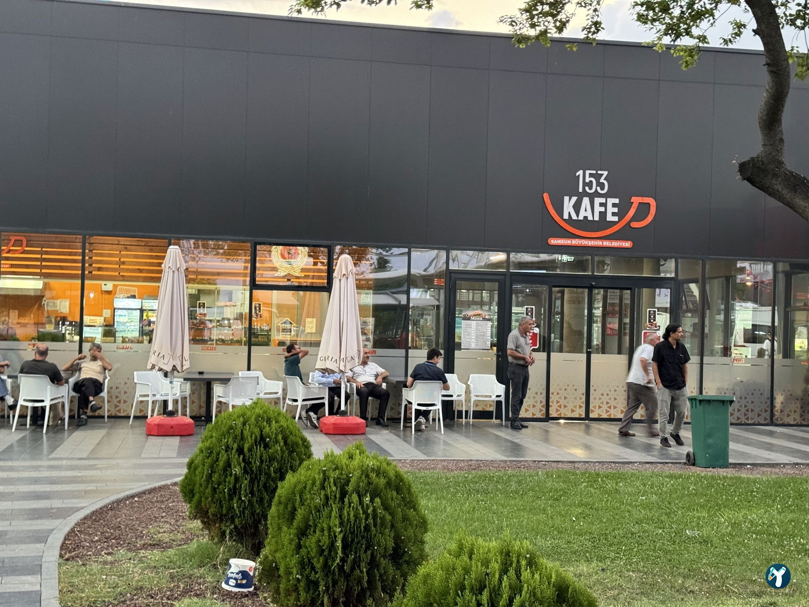 153 Kafe