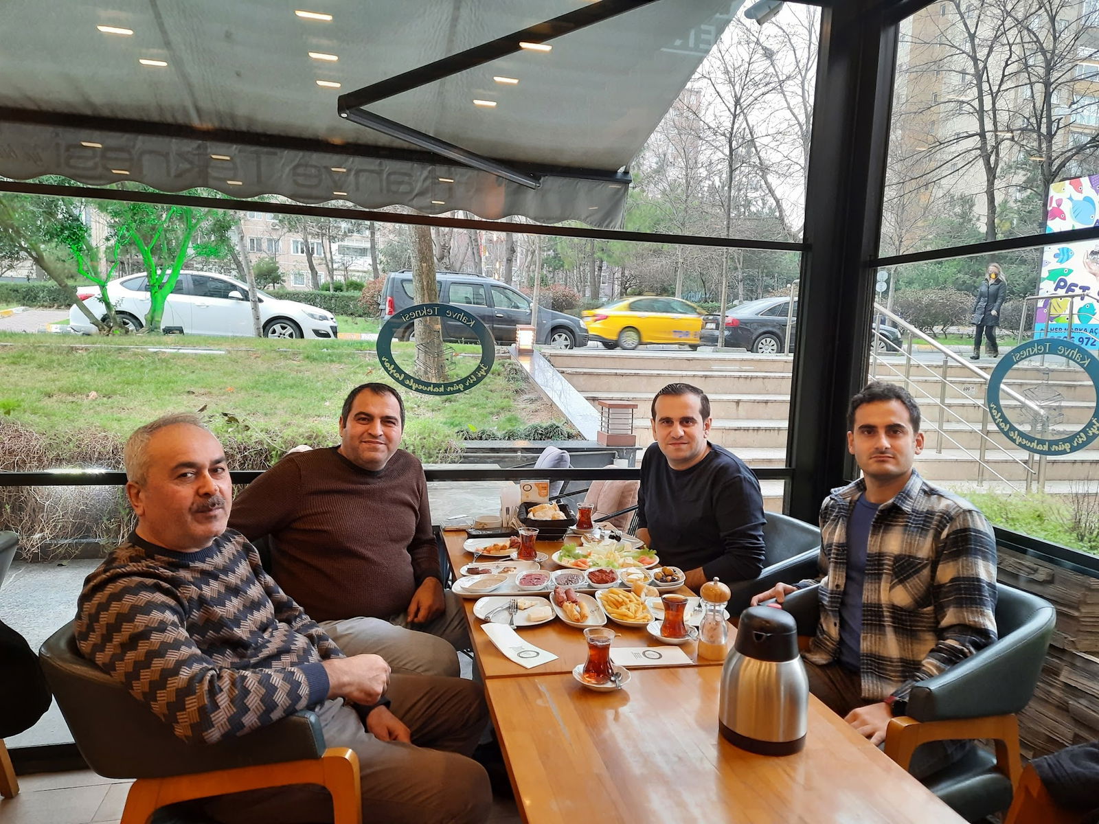 Kahve Teknesi Cafe Restaurant Beylikdüzü