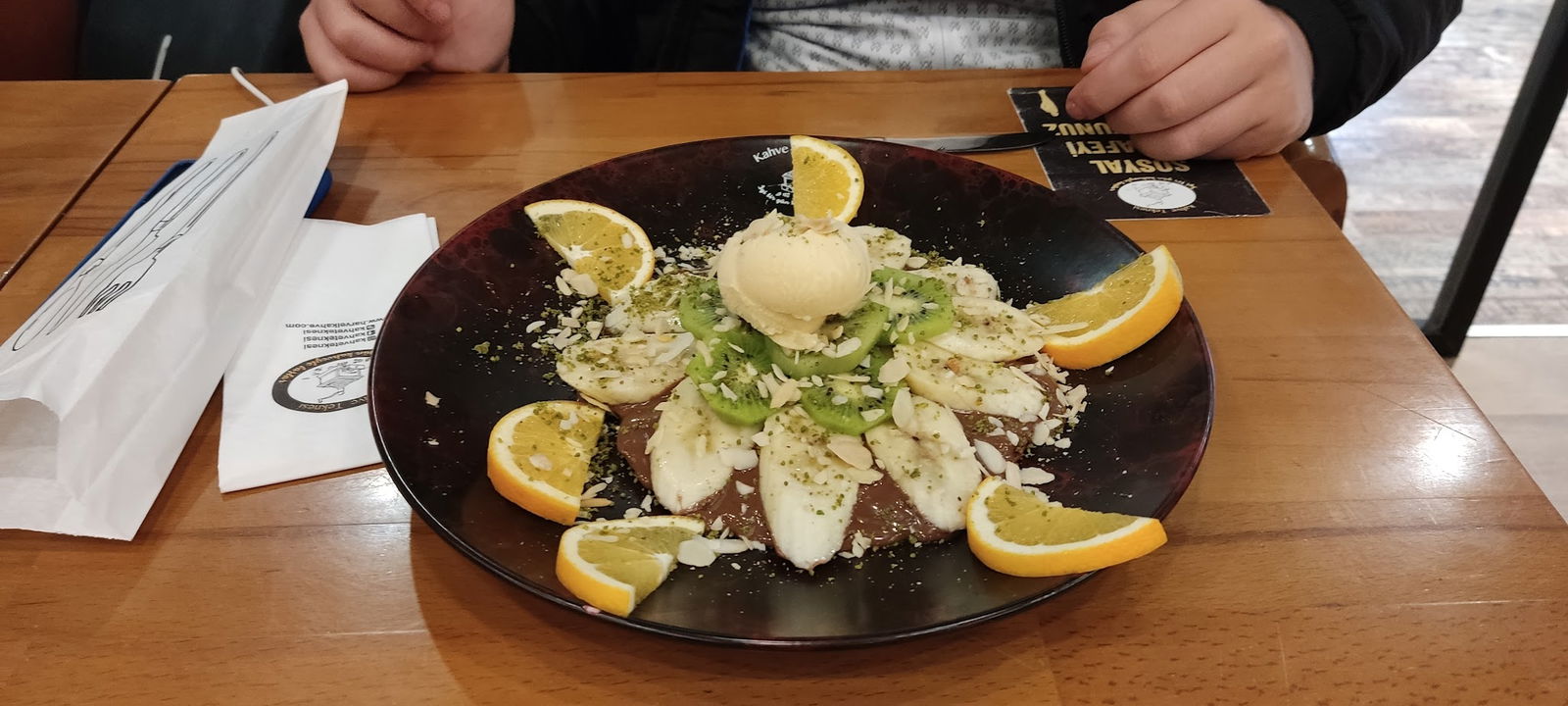 Kahve Teknesi Cafe Restaurant Beylikdüzü