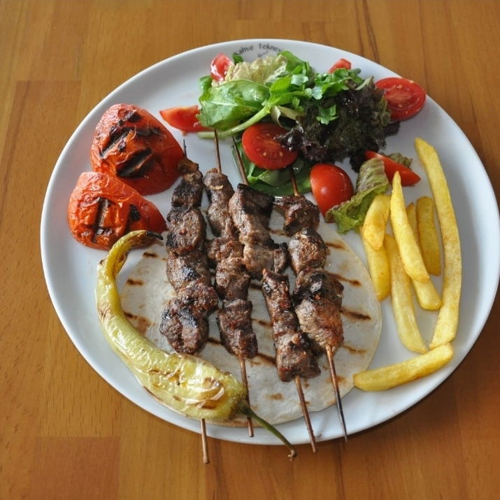 Kahve Teknesi Cafe Restaurant Beylikdüzü