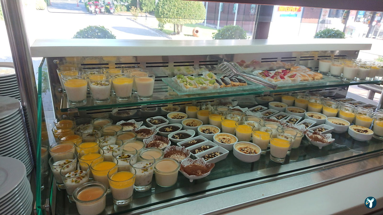 Divan Brasserie Kalamış